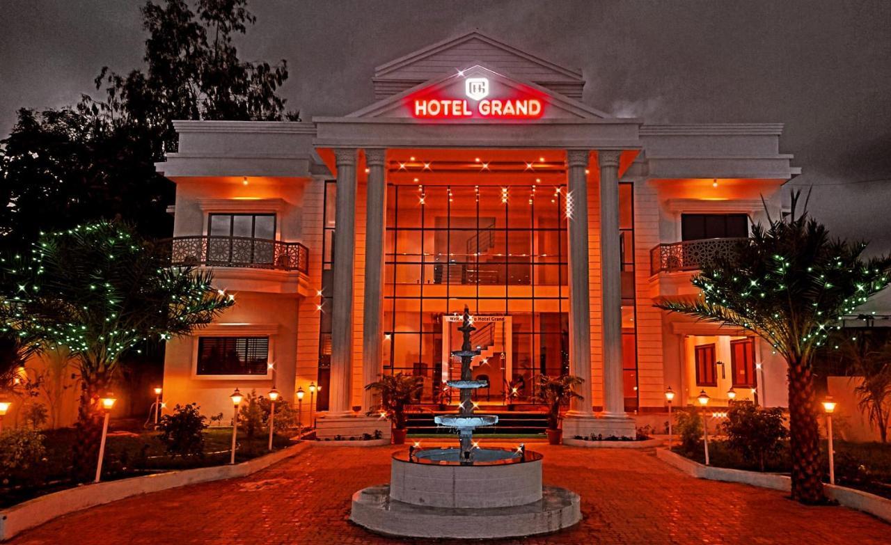 Hotel Grand Khuldabad Exterior foto
